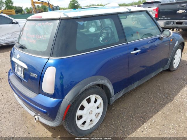 2004 MINI COOPER WMWRC33474TJ60134 Photo 3