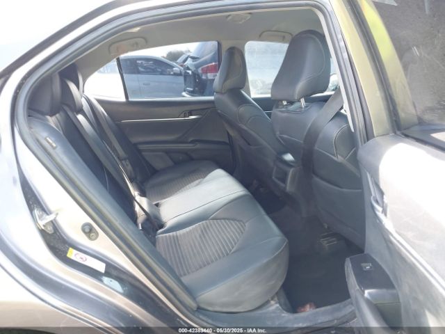 4T1B11HK2JU629279 Toyota CAMRY SE