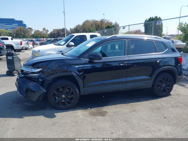 3VVLX7B27NM027444 Volkswagen tsi
