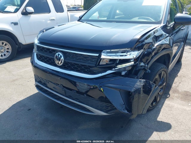 3VVLX7B27NM027444 Volkswagen tsi