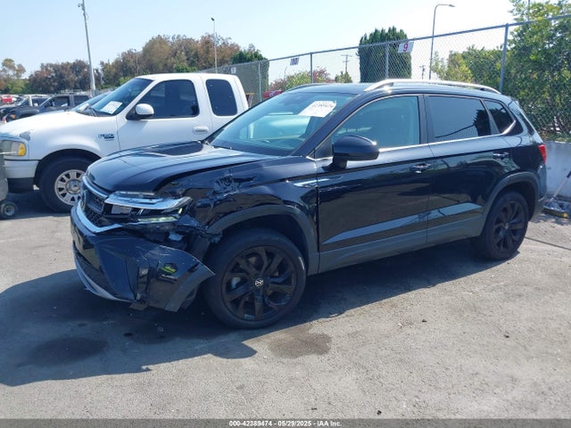 3VVLX7B27NM027444 Volkswagen tsi