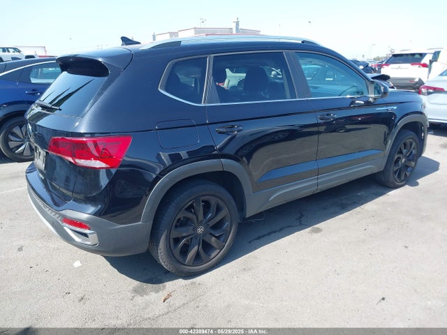 3VVLX7B27NM027444 Volkswagen tsi