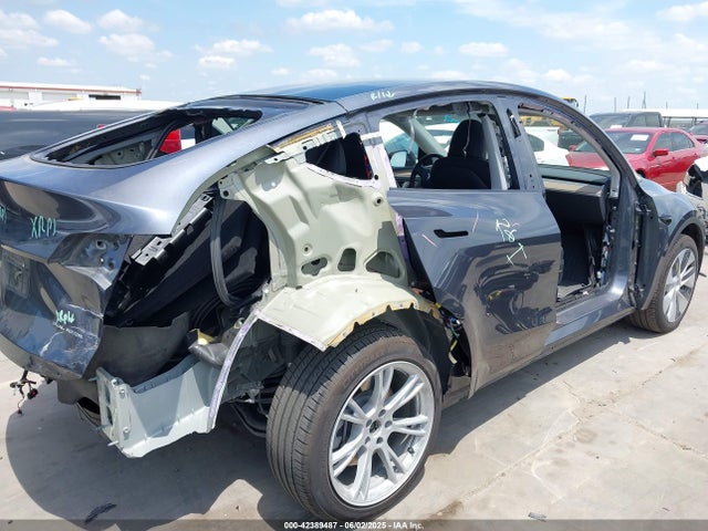2023 TESLA MODEL Y 7SAYGDEE6PA196760 Photo 5