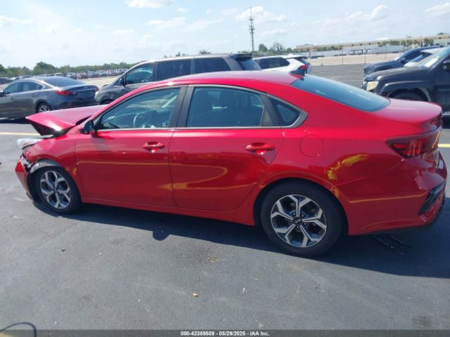 3KPF24AD7LE203489 KIA Forte Lxs