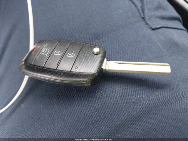 5XYPG4A39GG097214 KIA Sorento 2.4l Lx