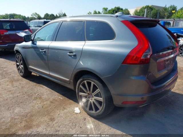 2016 VOLVO XC60 YV440MDMXG2792045 Photo 2