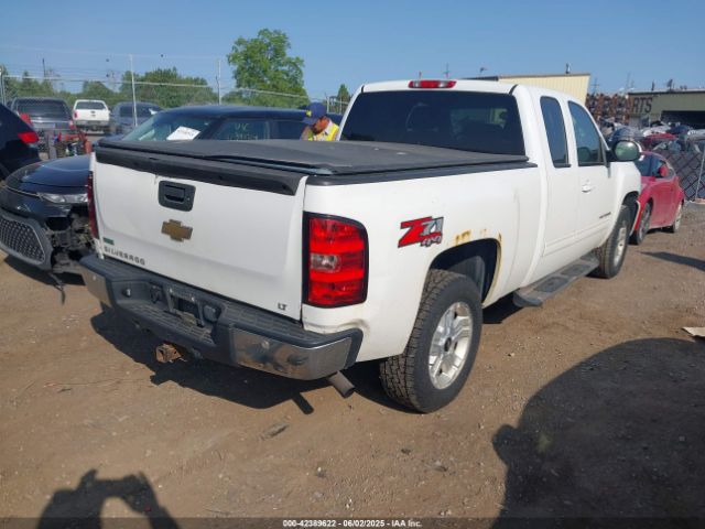 2011 CHEVROLET SILVERADO 1500 1GCRKSE3XBZ144928 Photo 3
