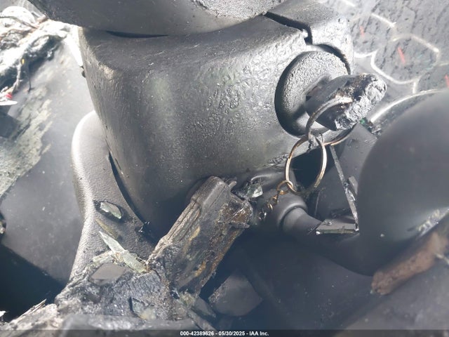 1GNSKHKC3HR111469 Chevrolet l83 - sidi: spark ignited direct injection, vvt: variable valve timing, afm, e85 max, alum