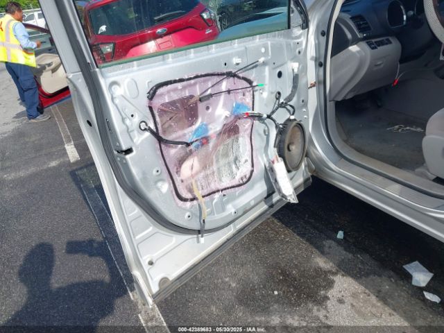 2010 TOYOTA HIGHLANDER JTEZK3EH2A2103696 Photo 5