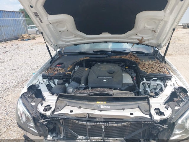 WDDZF4KB6HA198011 Mercedes-Benz m274