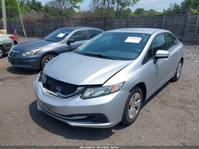 19XFB2F57FE256705 Honda Civic Lx