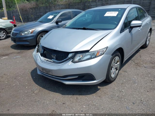 19XFB2F57FE256705 Honda Civic Lx