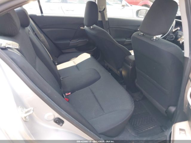 19XFB2F57FE256705 Honda Civic Lx
