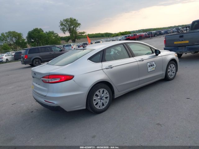 3FA6P0G72KR151715 Ford FUSION S