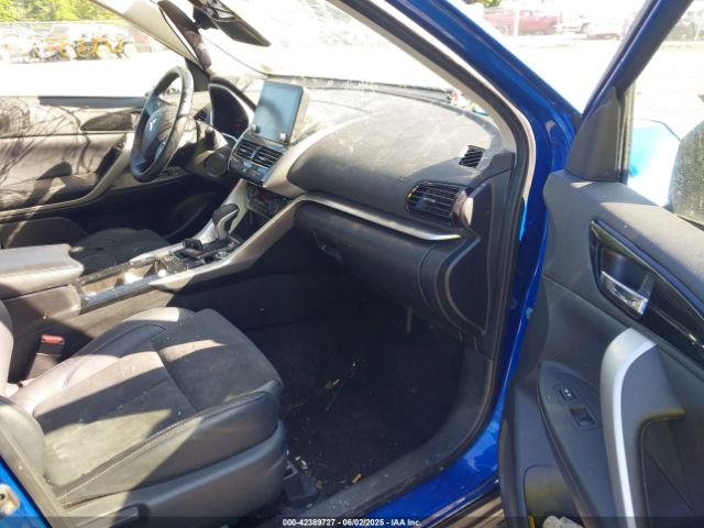 2022 MITSUBISHI ECLIPSE CROSS JA4ATWAA6NZ034897 Photo 4