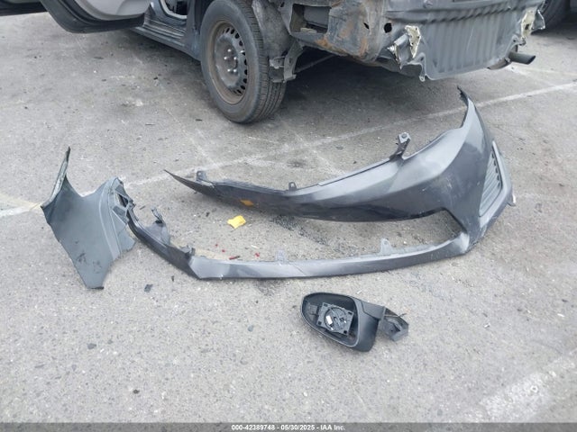 4T4BF1FK1ER428781 Toyota CAMRY LE