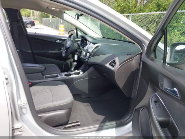 1G1BC5SM3H7108721 Chevrolet Cruze Ls Auto