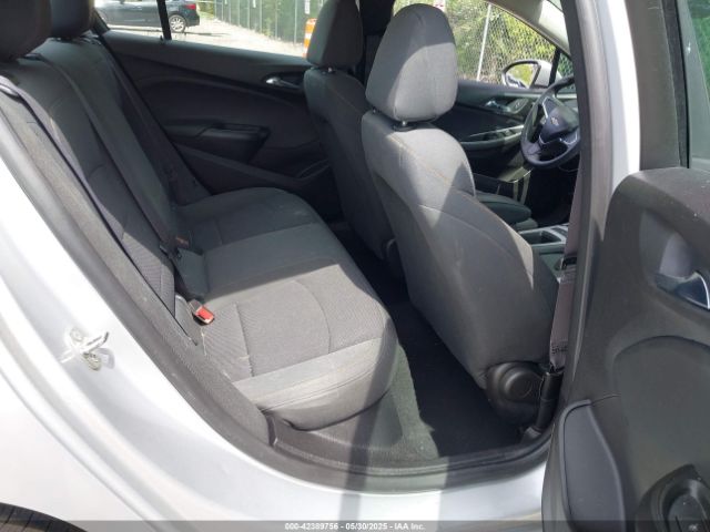 1G1BC5SM3H7108721 Chevrolet Cruze Ls Auto