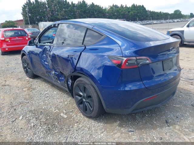 7SAYGAEE7RF156787 Tesla Model Y