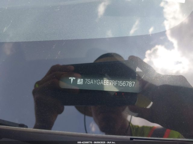 7SAYGAEE7RF156787 Tesla Model Y