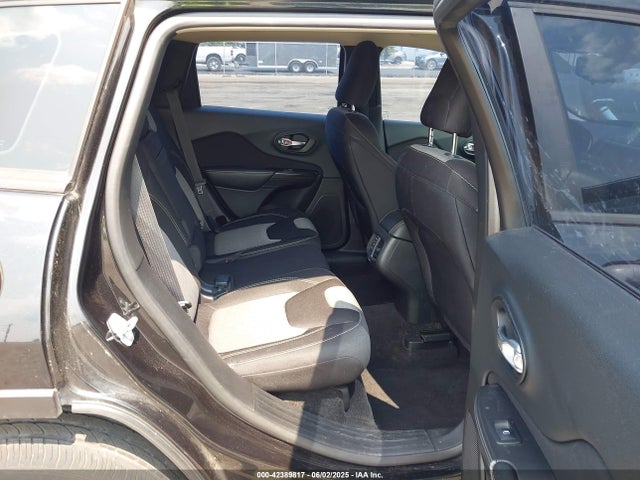 1C4PJLAB0FW546980 Jeep Cherokee Sport