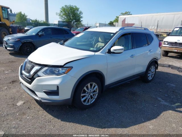 2017 NISSAN ROGUE KNMAT2MV5HP599039 Photo 1