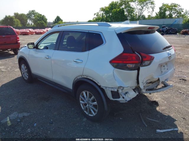 2017 NISSAN ROGUE KNMAT2MV5HP599039 Photo 2