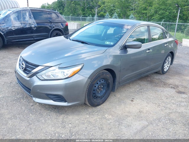 Nissan Altima 2.5 S 2016 1N4AL3AP0GN371297 Image 2