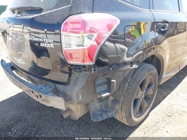 JF2SJADCXFH835938 Subaru Forester 2.5i Premium