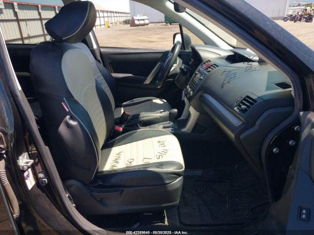 JF2SJADCXFH835938 Subaru Forester 2.5i Premium