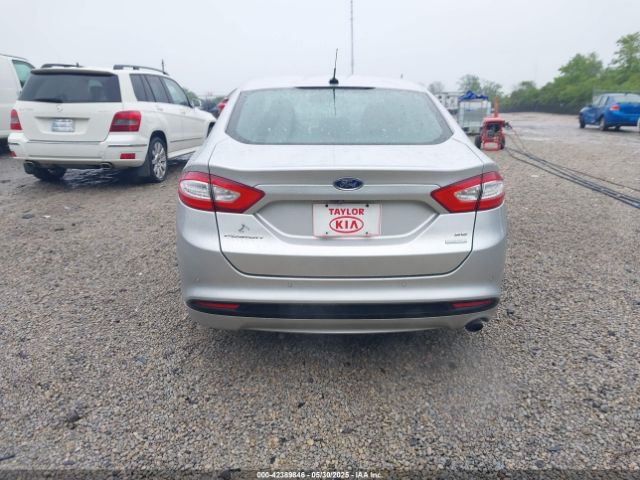 3FA6P0HD5FR252340 Ford FUSION SE