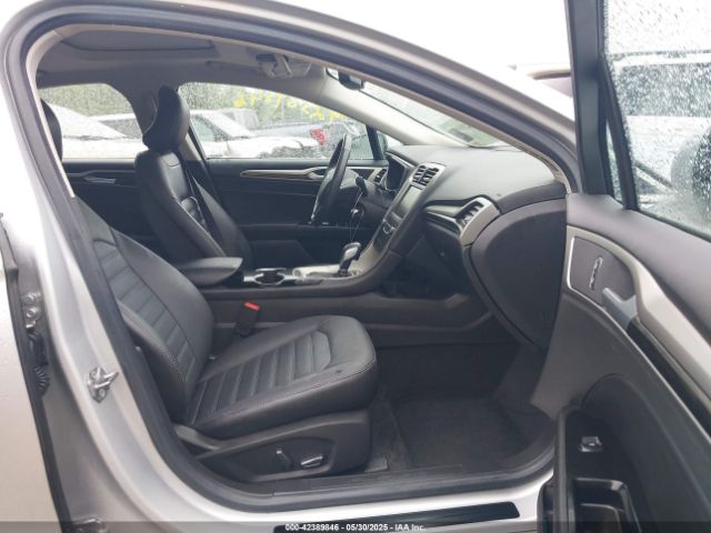 3FA6P0HD5FR252340 Ford FUSION SE