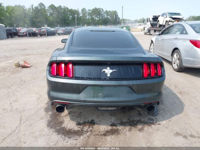 1FA6P8AM4F5329744 Ford Mustang V6
