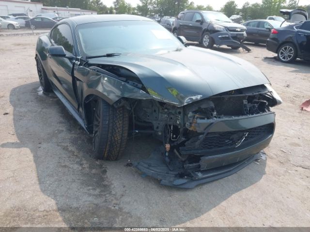 1FA6P8AM4F5329744 Ford Mustang V6