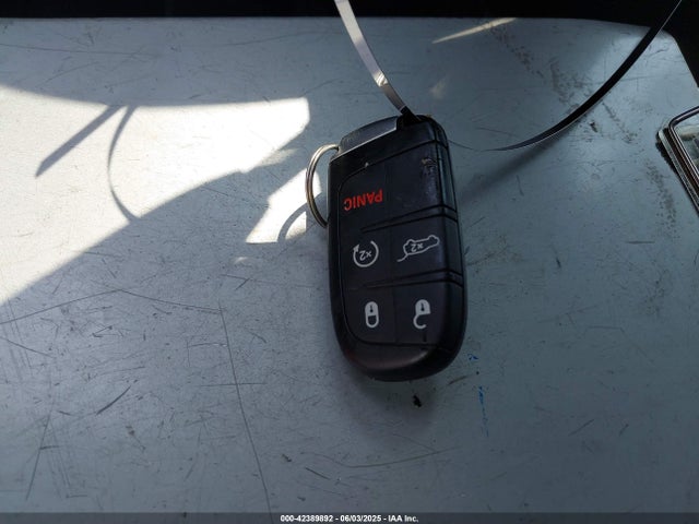 1C4RJFBG4JC243800 Jeep 2018