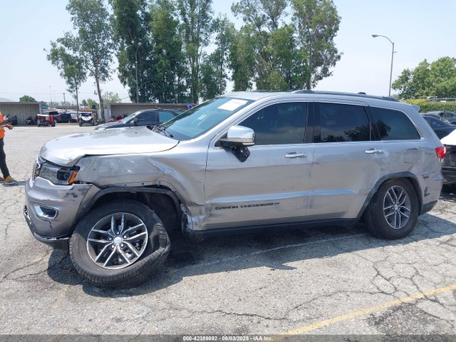 1C4RJFBG4JC243800 Jeep 2018