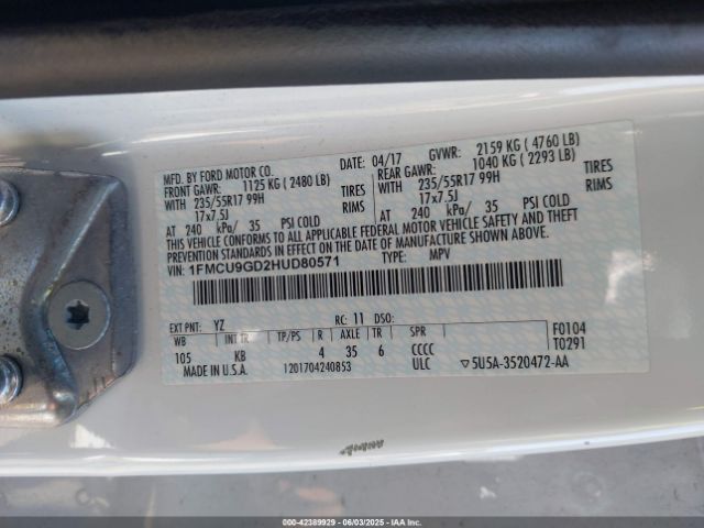 1FMCU9GD2HUD80571 Ford ESCAPE SE