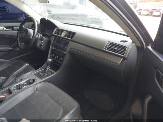 1VWBV7A37FC072619 Volkswagen Passat 2.0l Tdi Se