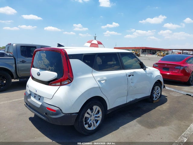 KNDJ23AU9L7046388 KIA mpi nu