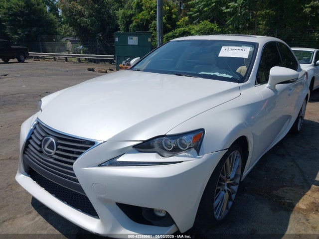 Lexus IS 300 2016 JTHCM1D26G5011146 Image 2