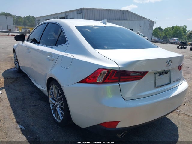 Lexus IS 300 2016 JTHCM1D26G5011146 Image 3