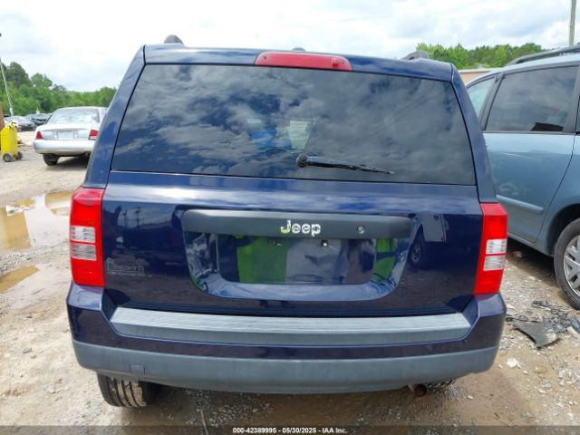 1C4NJPBB8GD681974 Jeep Patriot