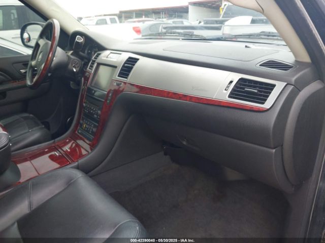 2013 CADILLAC ESCALADE 1GYS3BEFXDR127777 Photo 4