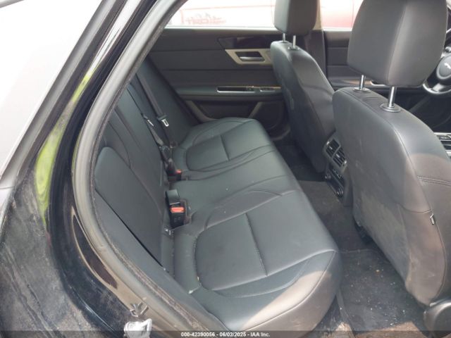 2017 JAGUAR XF SAJBJ4BN0HCY45206 Photo 7