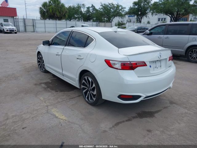 19UDE2F4XJA008323 Acura Ilx Special Edition