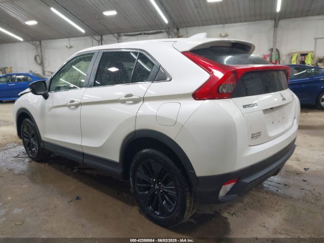 2018 MITSUBISHI ECLIPSE CROSS JA4AT4AA3JZ065619 Photo 2
