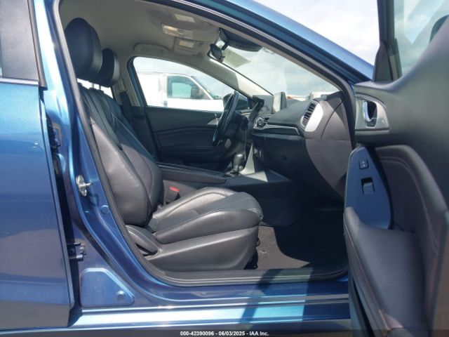 3MZBN1V79HM106426 Mazda Mazda3 Touring