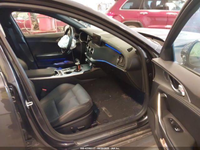 2022 KIA STINGER KNAE45LC9N6119471 Photo 4