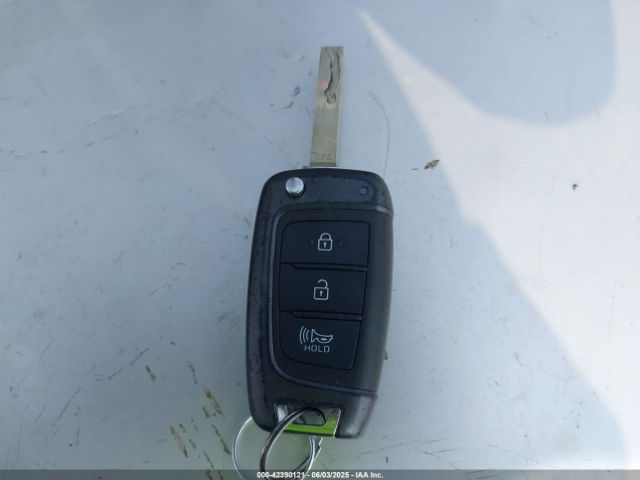 2022 HYUNDAI VENUE KMHRB8A35NU160038 Photo 10