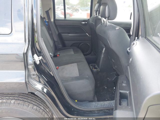1C4NJRBB5FD189414 Jeep Patriot Sport